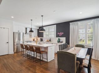 98 Peachtree Memorial Dr NW APT 2, Atlanta, GA 30309
