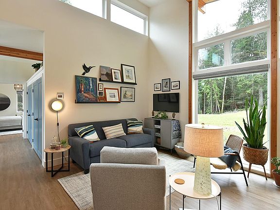 2nd image of 5963 Ripple Way