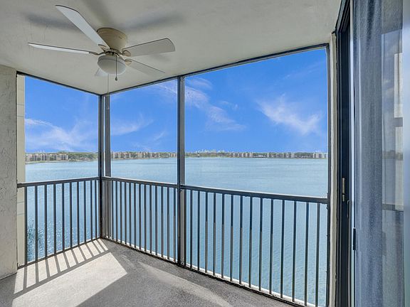 2nd image of 105 Lake Emerald Drive #508