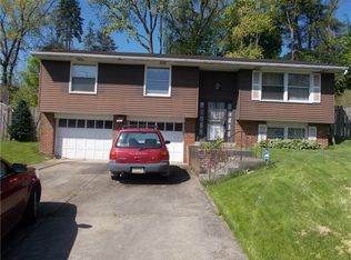 197 Colonial Village Dr, Pittsburgh, PA