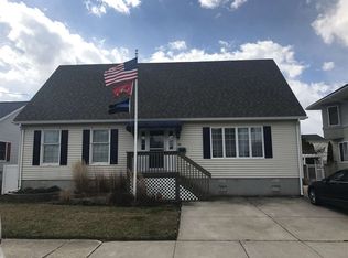 118 W Aster Rd, Wildwood Crest, NJ 08260