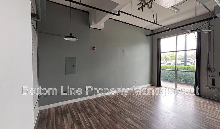 621 McNinch St — Photo 6