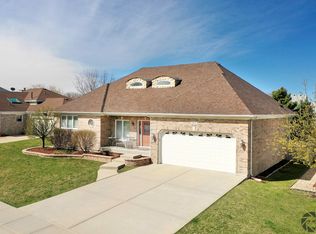 1807 Brighton Ln, Plainfield, IL