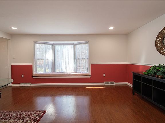 4th image of 4120 Dundee Dr
