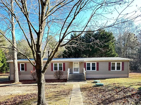 28728 Woodcrest Dr, Harbeson, DE 19951