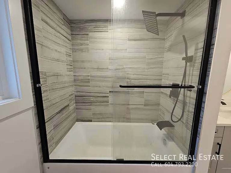 46330 Chilliwack Central Rd #A — Photo 8