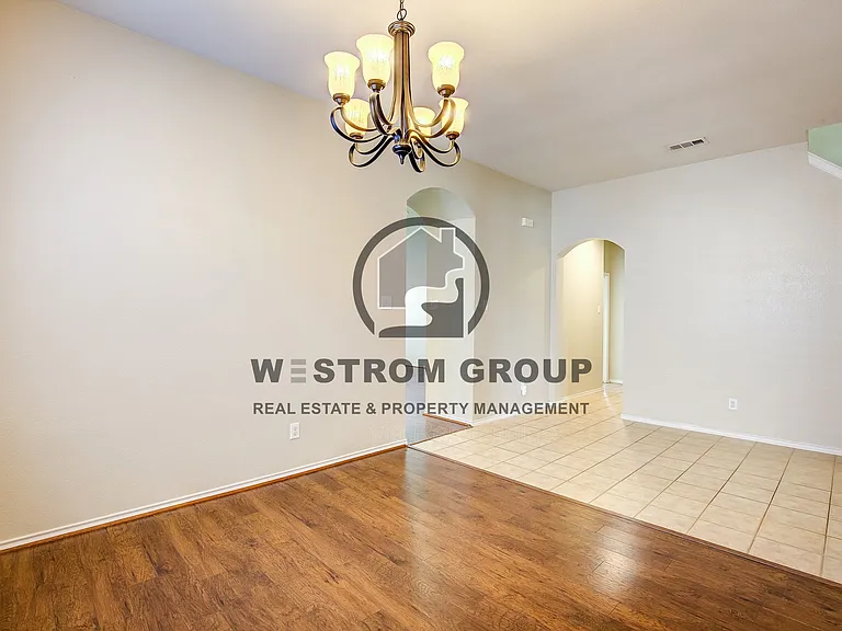 4537 Chris Dr — Photo 17