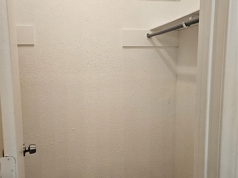 7832 Green Lawn Dr #7832 — Photo 15