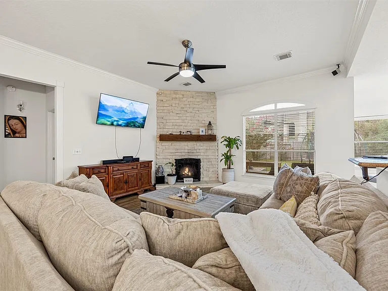 20703 Louetta Woods Dr — Photo 10