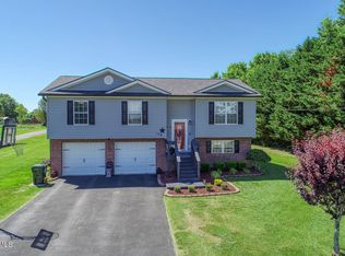 129 Townsend Rd, Fall Branch, TN 37656