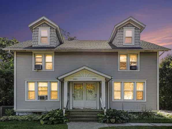 1019/1021 S Michigan Ave, Howell, MI 48843