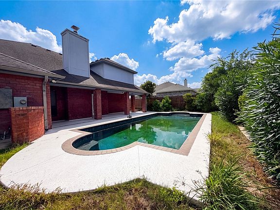 5th image of 14925 Beal Dr