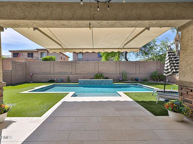 30870 N 125th Dr — Photo 40
