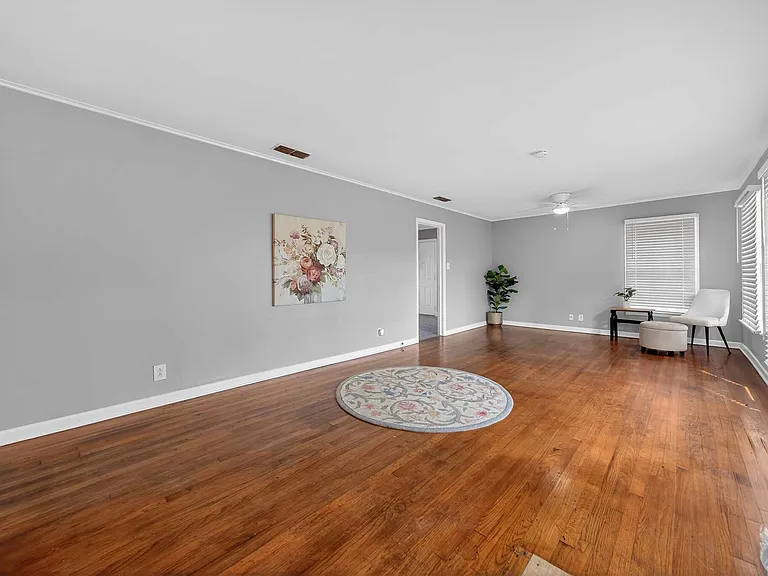 2417 S Kennedy Ave — Photo 55