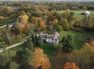 2344 Rochester Rd, Leonard, MI 48367