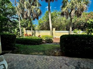 22162 Majestic Woods Way, Boca Raton, FL 33428