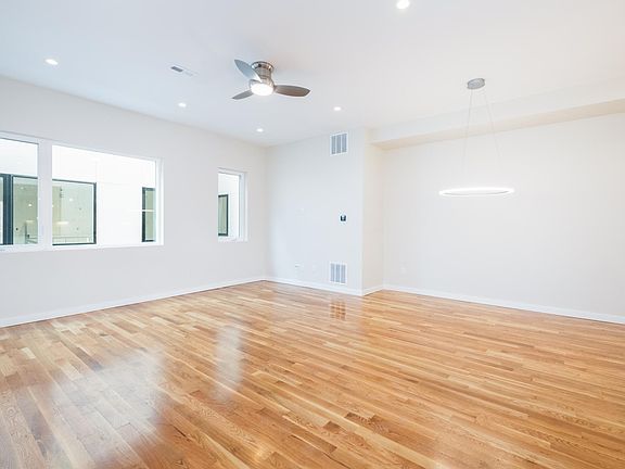 Living/Dining