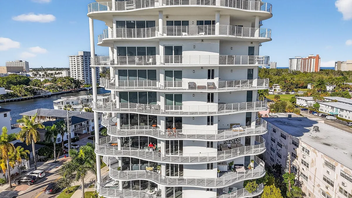 Building Photo - 612 Bayshore Dr #702