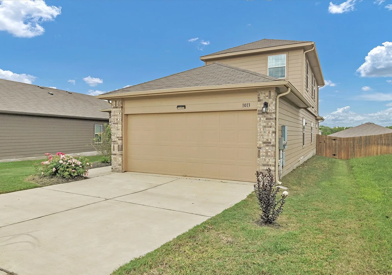 1013 Gaelic Dr, Georgetown, TX 78626 — Photo 2