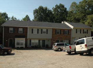 3244 Sarah Lou Dr, Snellville, GA 30078