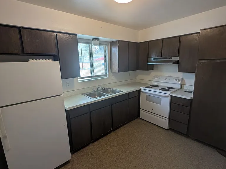 1321 N 1st Ave — Photo 5
