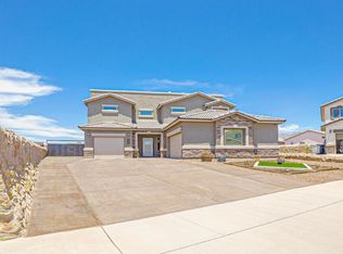 2144 Enchanted Breeze Dr, El Paso, TX 79911