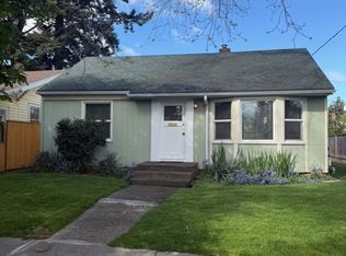 7045 N Omaha Ave, Portland, OR 97217
