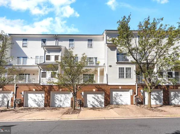 4456 Beacon Grove Cir #A-606a, Fairfax, VA 22033