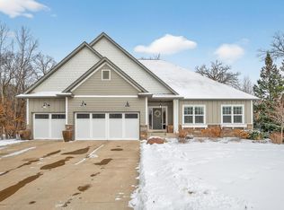 14142 Wilds Overlook NW, Prior Lake, MN 55372