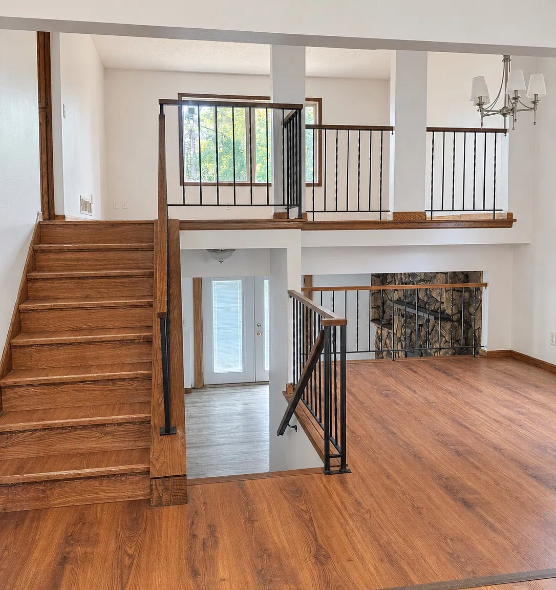3 bed, 1920 sqft, $2,400 — Photo 3