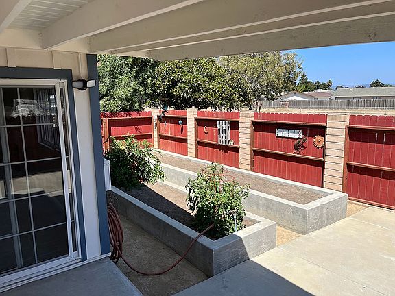 5th image of 1500 W Cherry Ave