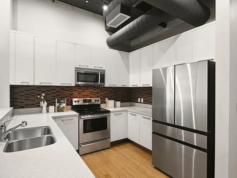 1 E Lexington Ave #1101 — Photo 9
