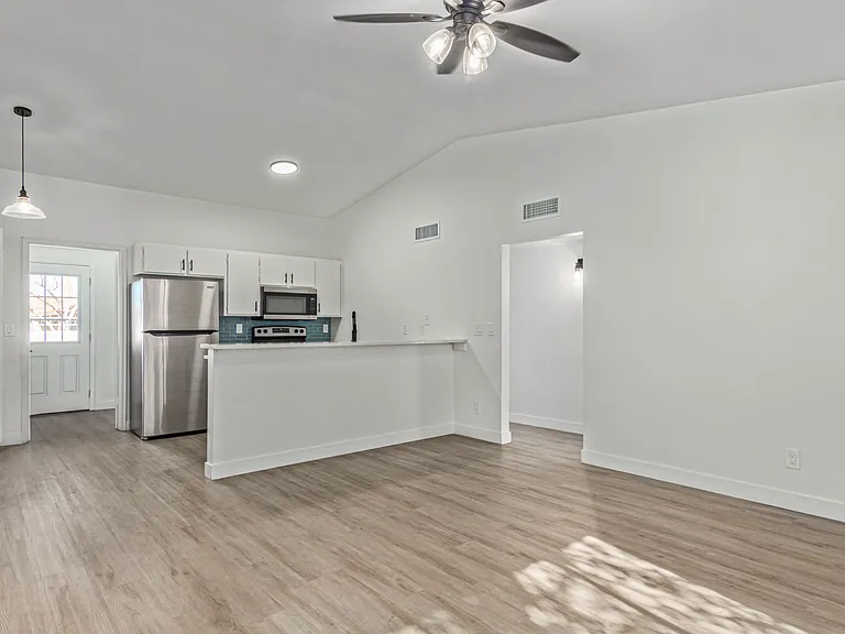6105 S McKemy St — Photo 28