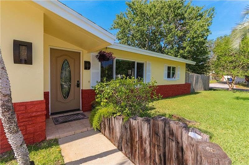 1st image of 1884 Teakwood Ln