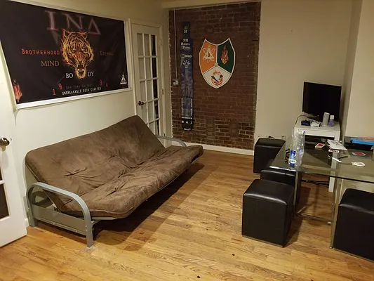 Rented by Helm Management | media 6