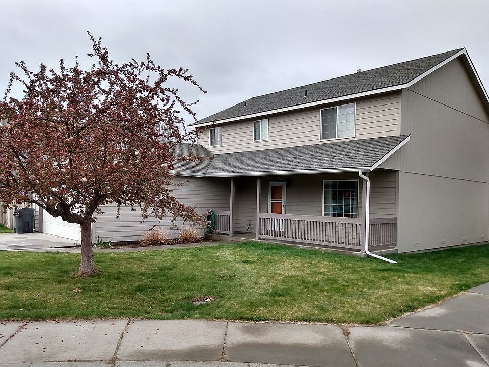 1st image of 243 NW Schnabel Ln