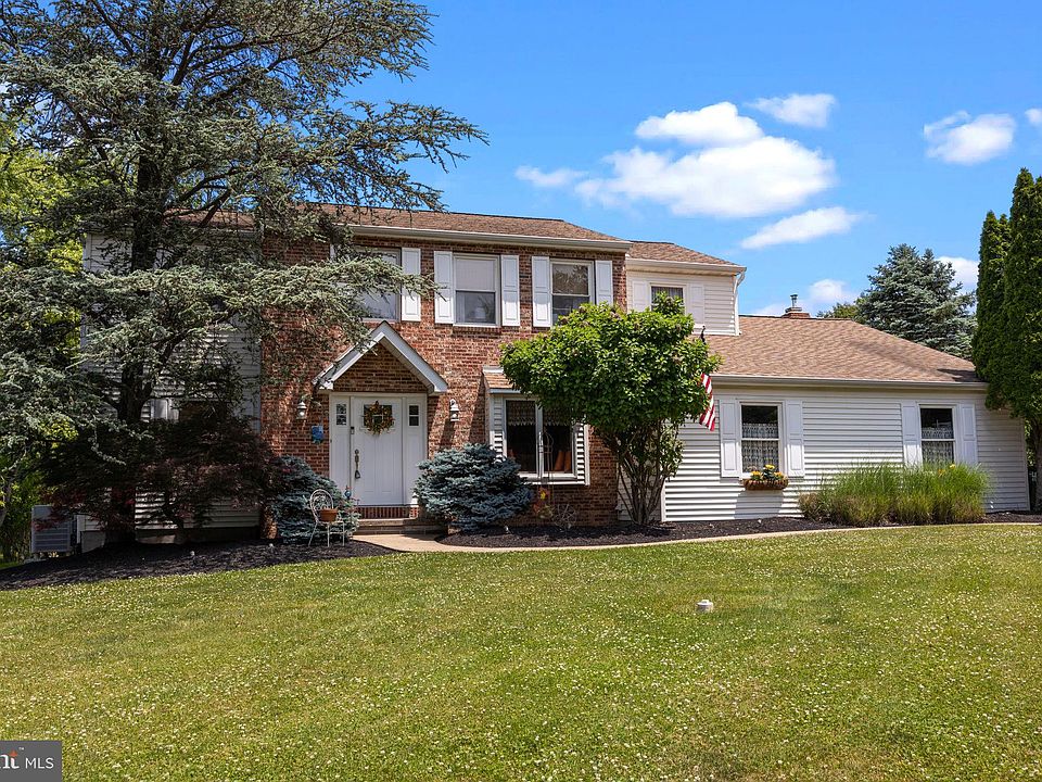 8 Brighton Pl, Newtown, PA 18940 Zillow
