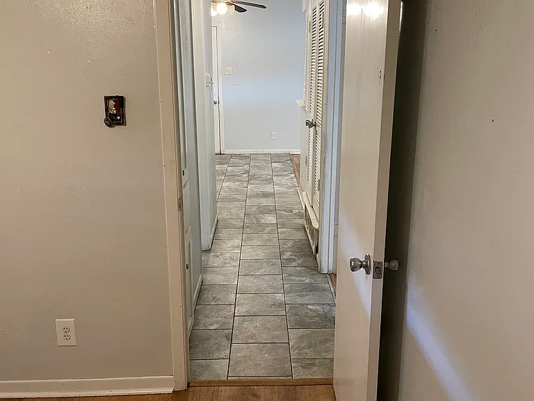 101 SW Rand Dr — Photo 9