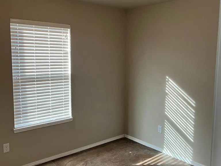 519 W Meadow Creek Cir — Photo 7
