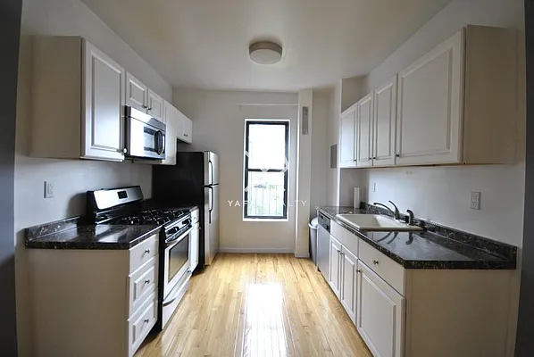 Rented by Yaffa Realty LLC | media 24