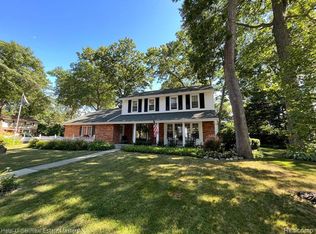 2506 Brandywine Ln, Port Huron, MI 48060