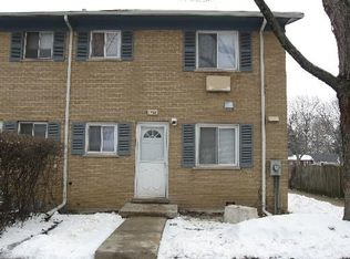 1712 Greenwood Rd, Glenview, IL 60026