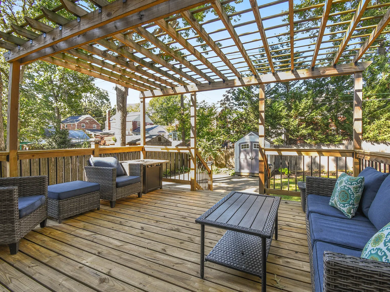 3 bed, 1630 sqft, $4,500 — Photo 3