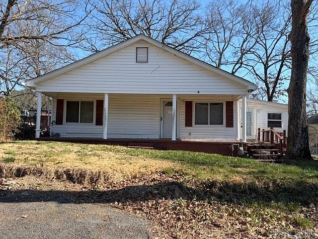 1st image of 509 Delaware St
