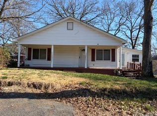509 Delaware St, Hot Springs, AR 71901