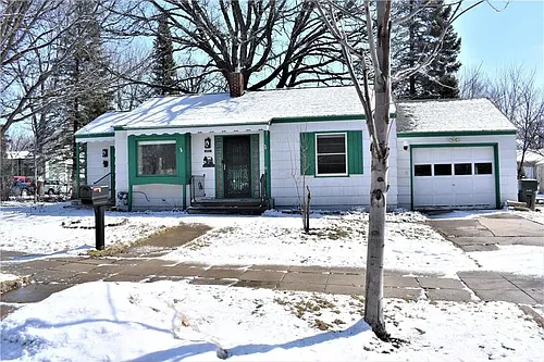 803 Maple St Photo 1