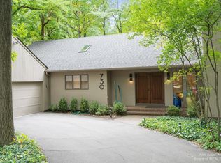 730 Barclay Ct, Ann Arbor, MI