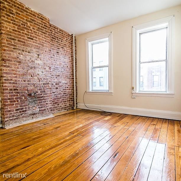 318_Jefferson_Street__3R