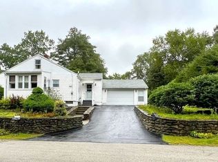 131 Lakeside Ave, Webster, MA 01570