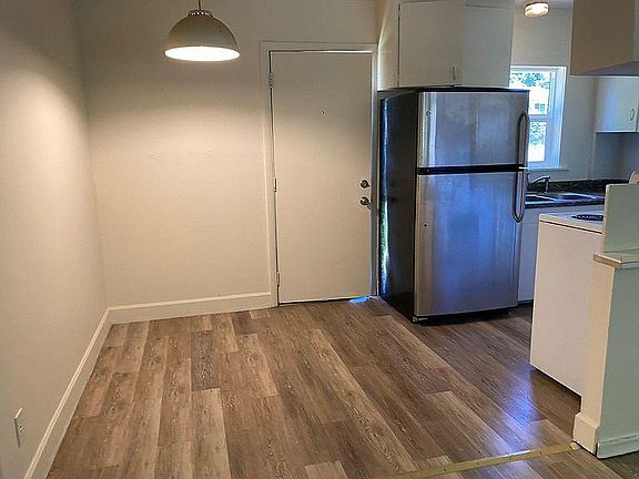5th image of 5010 190th St SW